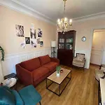 Appartment Close To Monuments