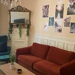 Appartment Close To Monuments