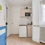 Cosy Studio A 2Mn A Pied Du Metro Maraichers