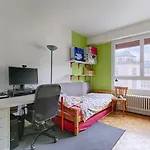 Cosy Flat In The Heart Of Paris 5P