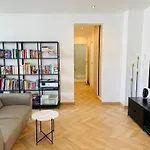 Superb Flat With Iconic Eiffel Tower View