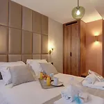 367 Suite Fondary 1 - Superb Apartment In Paris