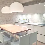 Duplex Sur 2 Etages - Le Marais - Paris Centre