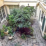 Duplex Sur 2 Etages - Le Marais - Paris Centre