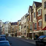 Paris 75013 - Petite Chambre Lumineuse Dans Une Colocation De 3 Bien Situee Proche Tram Rer B Et Metros