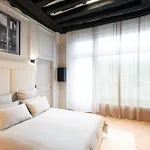Saint-Louis Apartment - Luxury High End Renovated Apartment - Heart Of Le Marais - Hotel De Ville