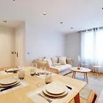 Parc Des Expositions Beautiful Apartment 4 Peoples