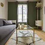 1592 Opera District Comfortable Retreat