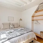 Guestready - Apt De Charme Dans Le Centre De Paris IX