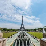 Elegant appartement près de la Tour Eiffel by Weekome