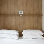High Standing Studio Paris 17