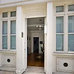 Pick A Flat\'S Apartment In Saint Germain - Rue Vaneau