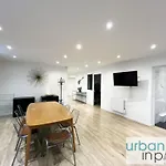 Urban Flat 185 - Pretty 2 Bedroom Apartment In Paris