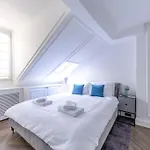 Elysees Gem 2-Bedroom