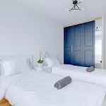 Suite Au Coeur De Paris, Architecturale Et Elegante