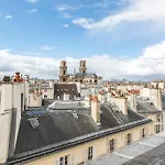 Heart Of Saint-Germain Only 3 Minutes From The Amaizing Luxembourg Gardens