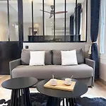 Beautiful Loft In Champs-Elysees