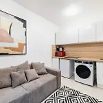 Appartement Cosy Hopital Bichat - Paris 18 - 4P - Flat-Guest