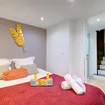 Bluestay 127 - Superb Apartment In Paris