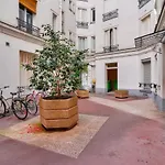 Cosy Studio Near The Eiffel Tower