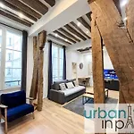 67 - Amazing Parisian Flat