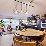 Atypical Apartment In Butte Montmartre