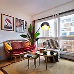 Atypical Apartment In Butte Montmartre