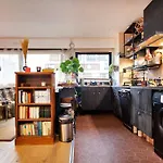 Atypical Apartment In Butte Montmartre