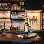 Atypical Apartment In Butte Montmartre