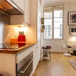 Faubourg Montmartre - Ci - Joli Appartement Parisien Pour 2 Personnes 9Eme