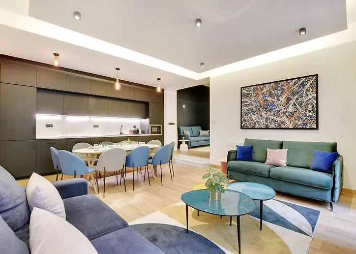 Spacious Apartment - 2B-10P - Ac - Marais