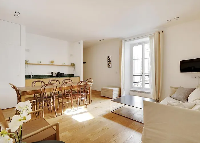 Pick A Flat\'S Apartments In Madeleine - Rue Tronchet