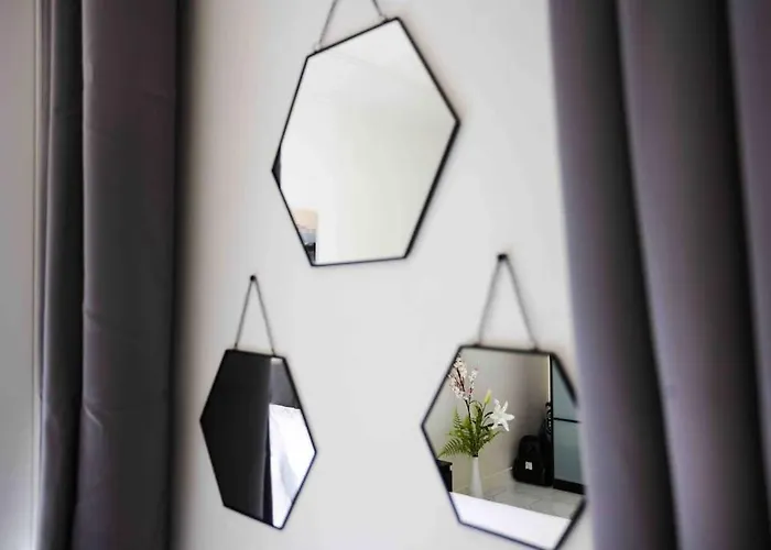 Promo! Beautiful Apt Near The Galeries Lafayette!