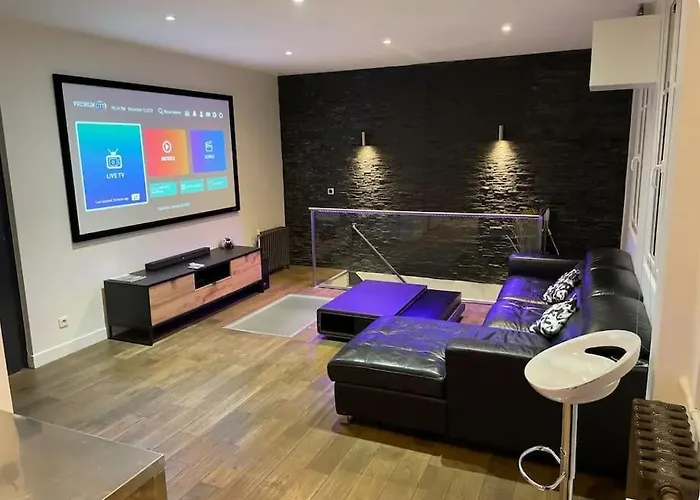 Super Souplex Cinema 4K Paris 15
