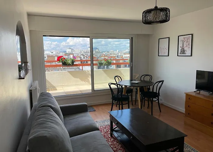 Home F8 - Terrace Paris\'S View, Eiffel Tower Area