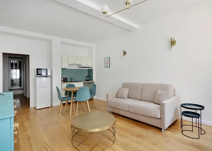 Pick A Flat\'S Apartment In Saint Germain - Rue Vaneau