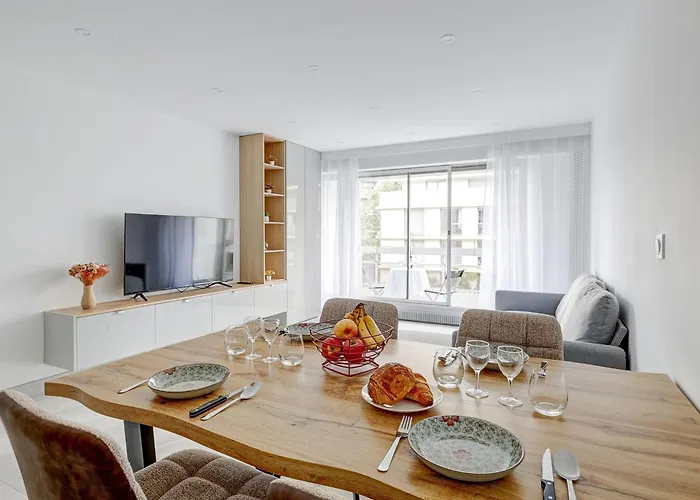 Suite Au Coeur De Paris, Architecturale Et Elegante
