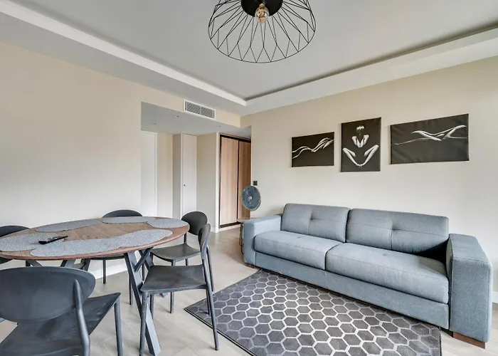 Bluestay 54 - Superbe Appartement A Paris