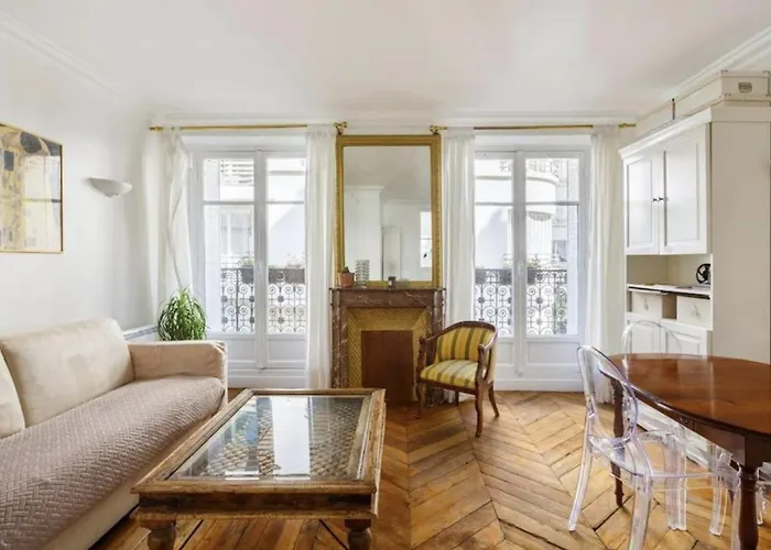 Appartement Haussmannien Etoile