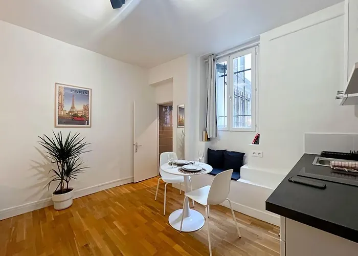 Appartment Near Bastille Paris