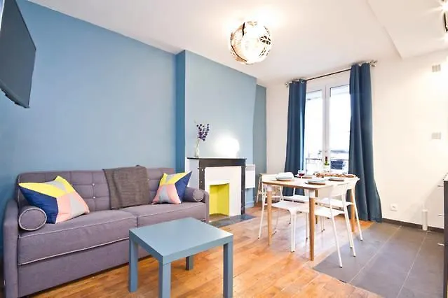 Bright And Newly Renovated Apartment, Hip Canal Saint-Martin Area, Central Paris