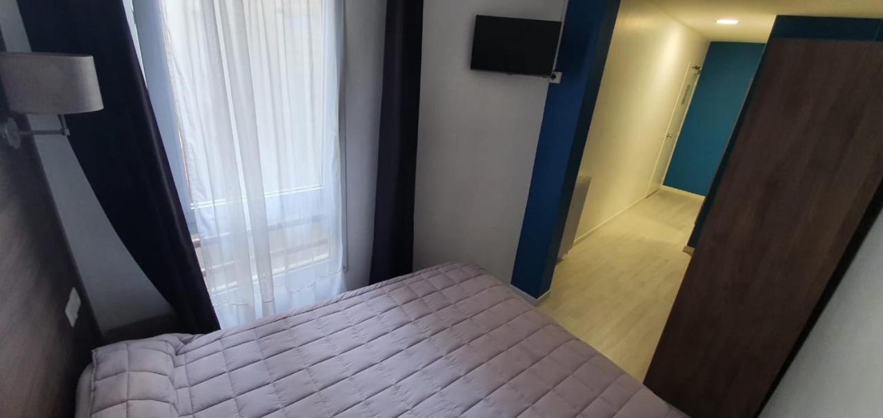 Hotel Des Pyrénées - Entre Bastille Et Nation 2*