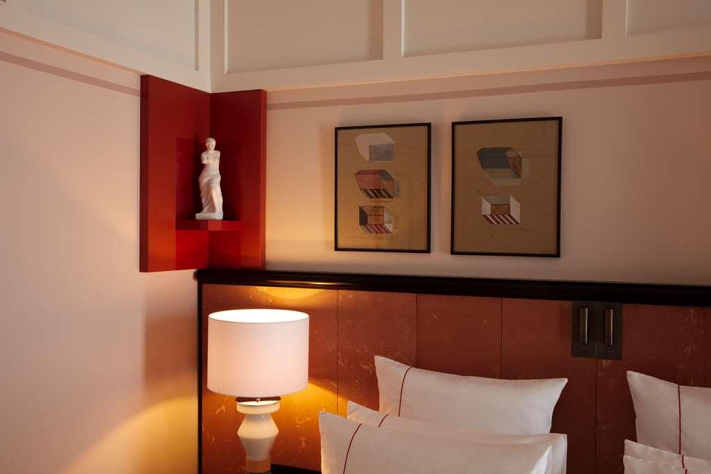 Experimental Marais 5* Paris