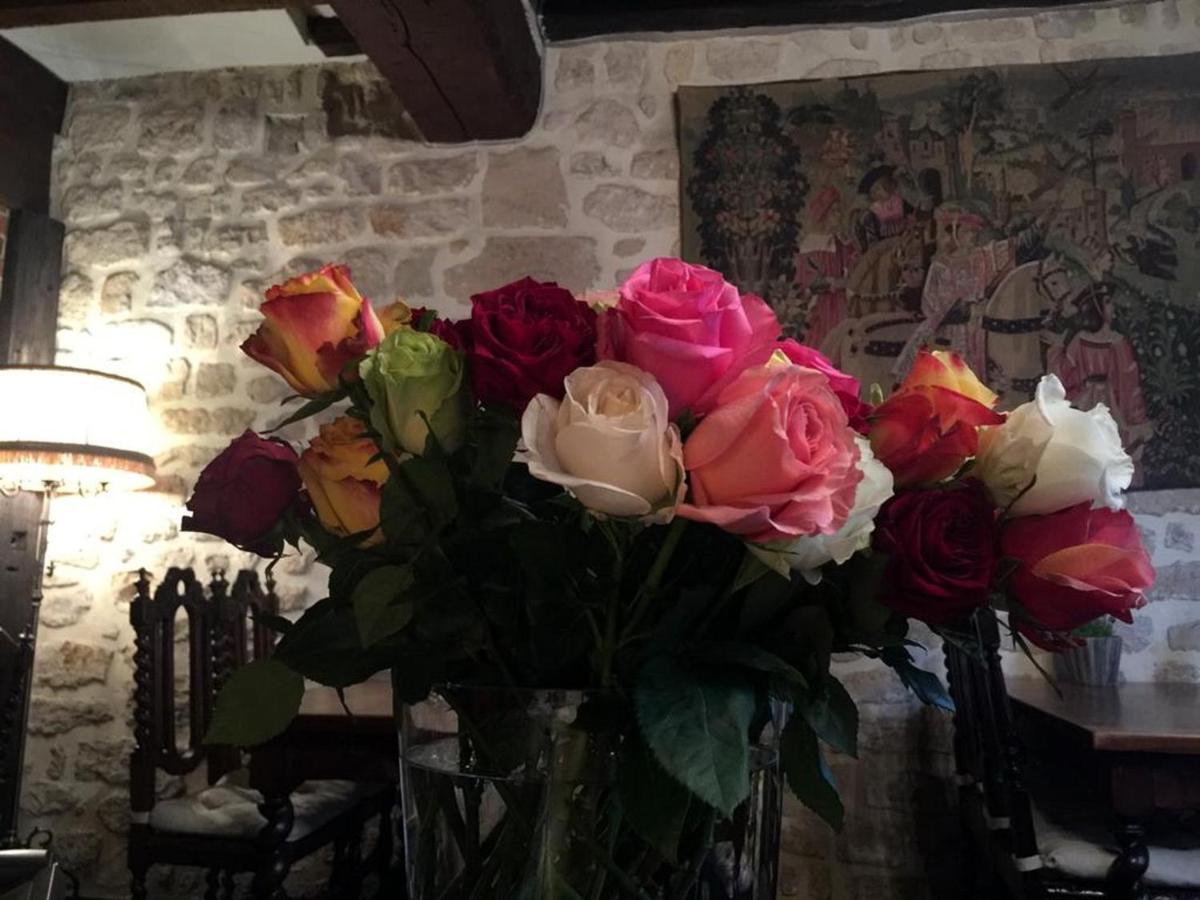Boutique De La Place Des Vosges 3* Paris