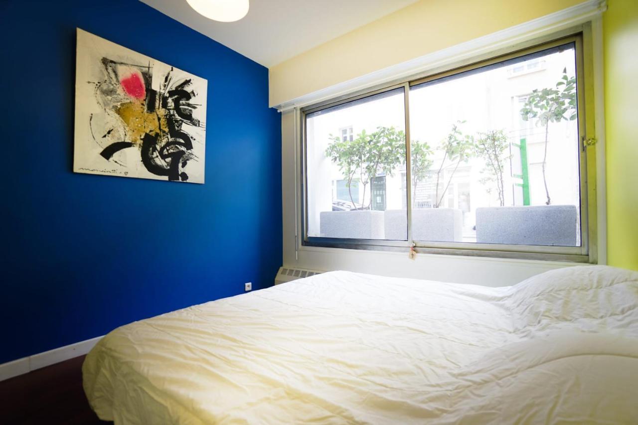 Colored Appt To Beaugrenelle Apartment Paris