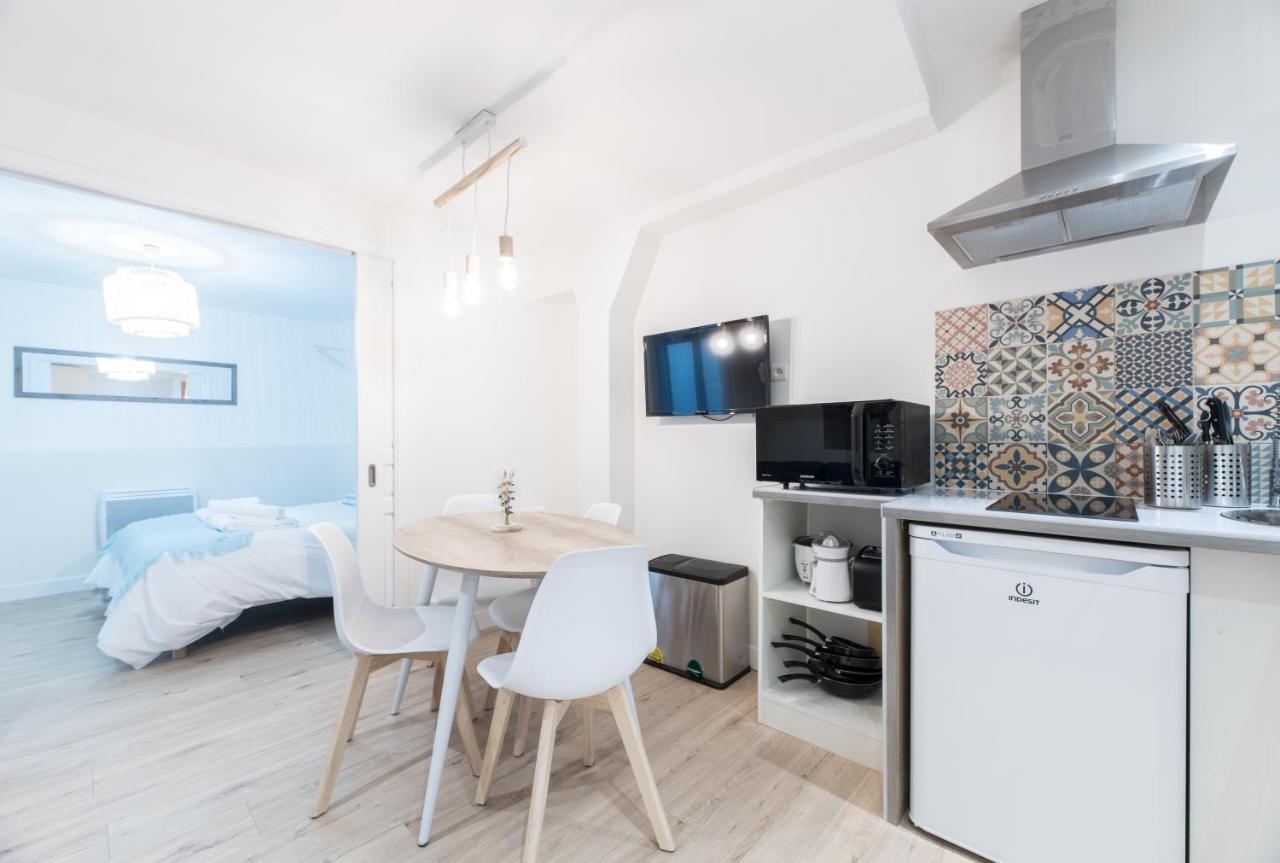 Apartment Poncelet Paris