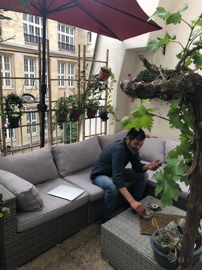 With Terrace In Center - Montorgueil District Appartement