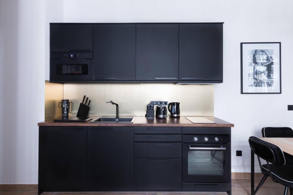 Hsh Amsterdam St-lazare Luxury & Design 6p-2br Paris