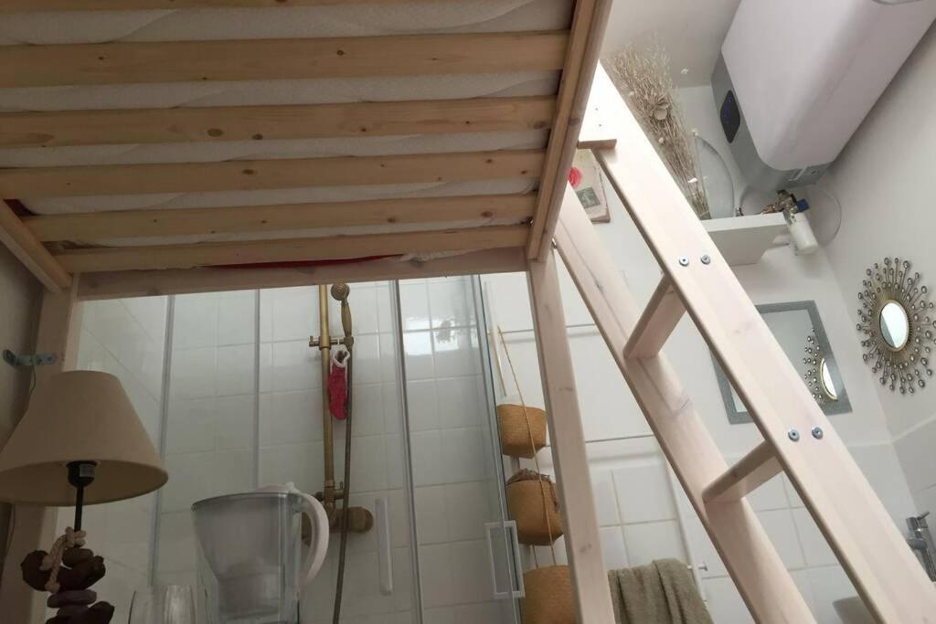 Le Studio De Martine - 9e - 5 Min à Pied Du Moulin Rouge - 15 Min à Pied Des Galeries Lafayette Et De Montmartre Appartement Paris