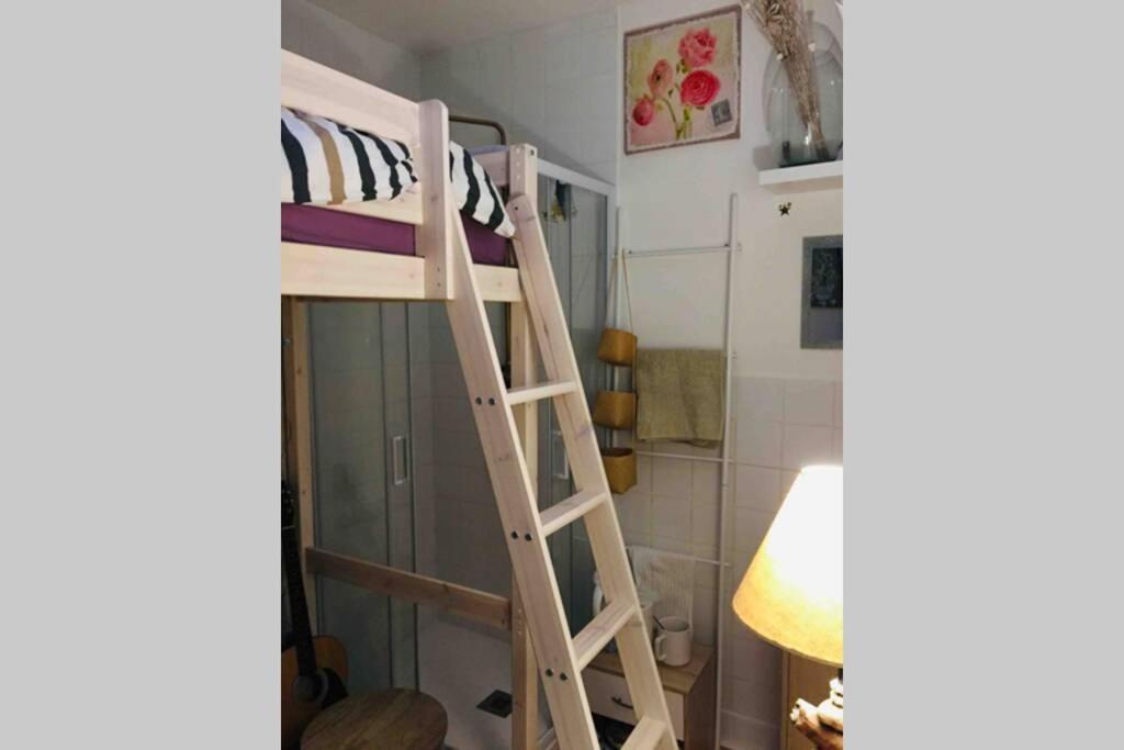 Le Studio De Martine - 9e - 5 Min à Pied Du Moulin Rouge - 15 Min à Pied Des Galeries Lafayette Et De Montmartre Appartement Paris